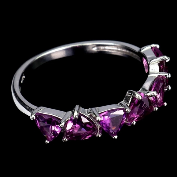 Natural Trilliant Pink Rhodolite Garnet 4mm 925 Sterling Silver Ring Sz 6.75 - Picture 3 of 3